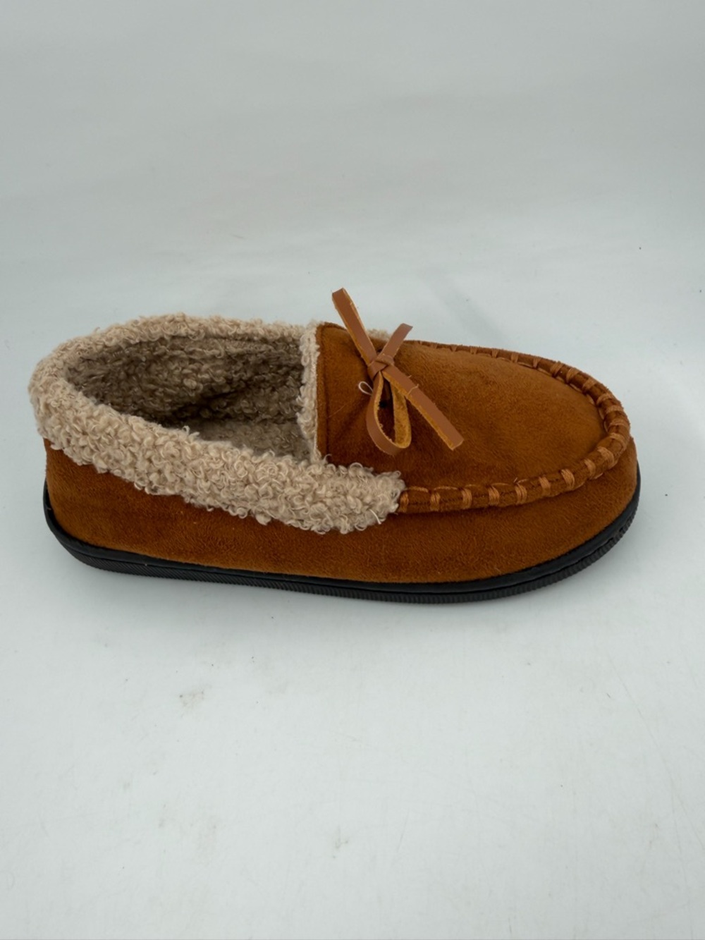 Dockers Kids Brown Cozy -SZ 11-12- Sheepskin Lined Moccasins Slippers